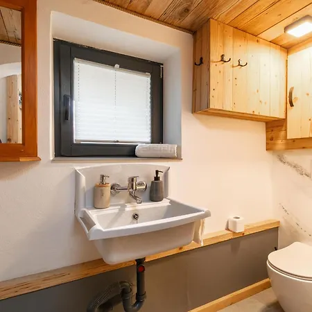 Almversteck Hollersbach シャレー *