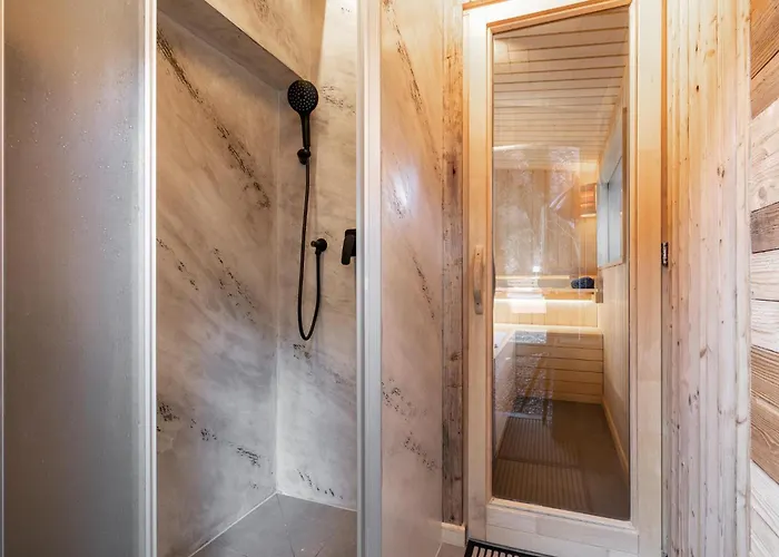 Almversteck Hollersbach シャレー ホラースバッハ・イム・ピンツガウ